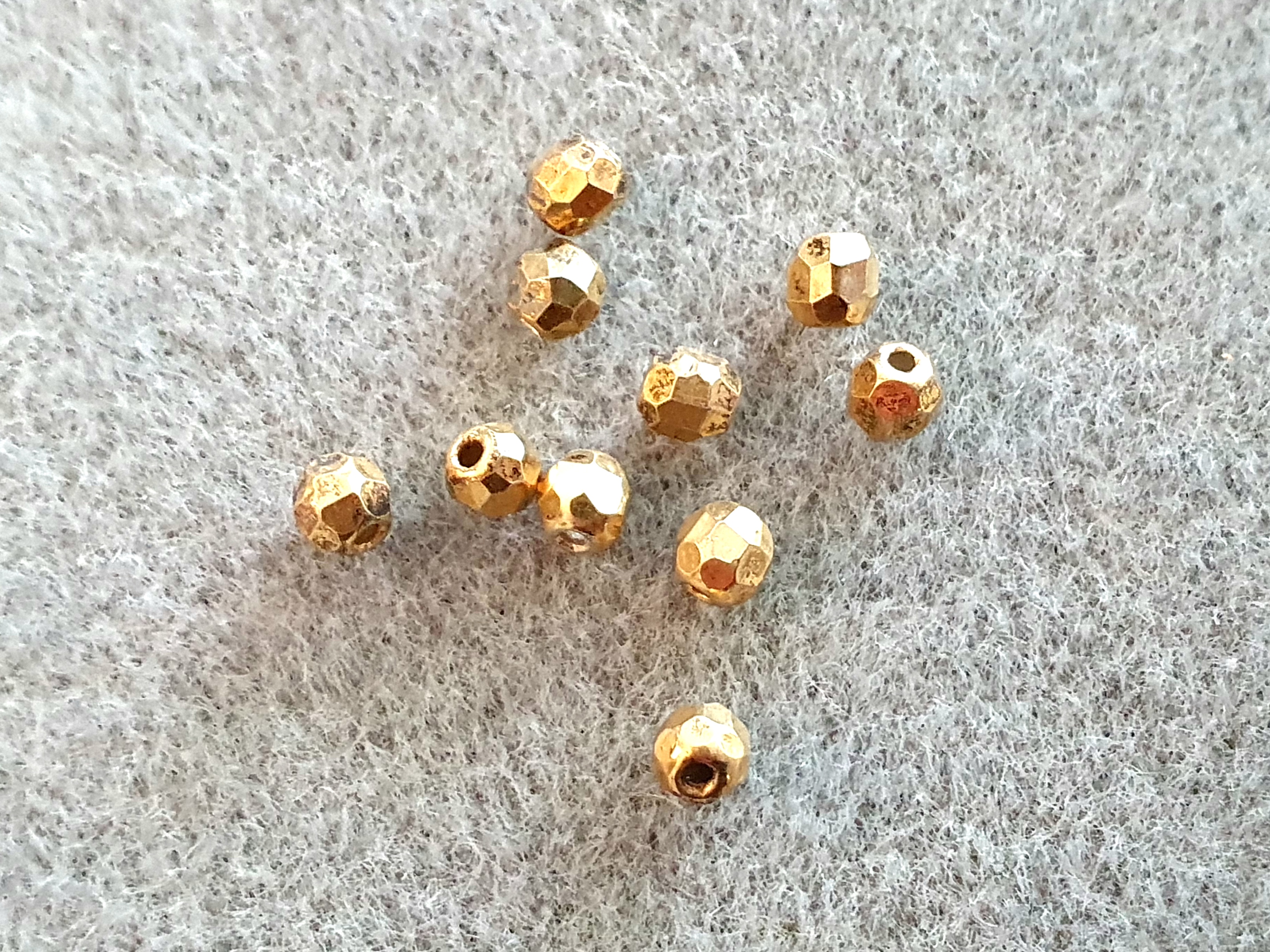 Ball facetted  goldplated ca. 4mm 10pcs/pkt Price/pkt sterling silver