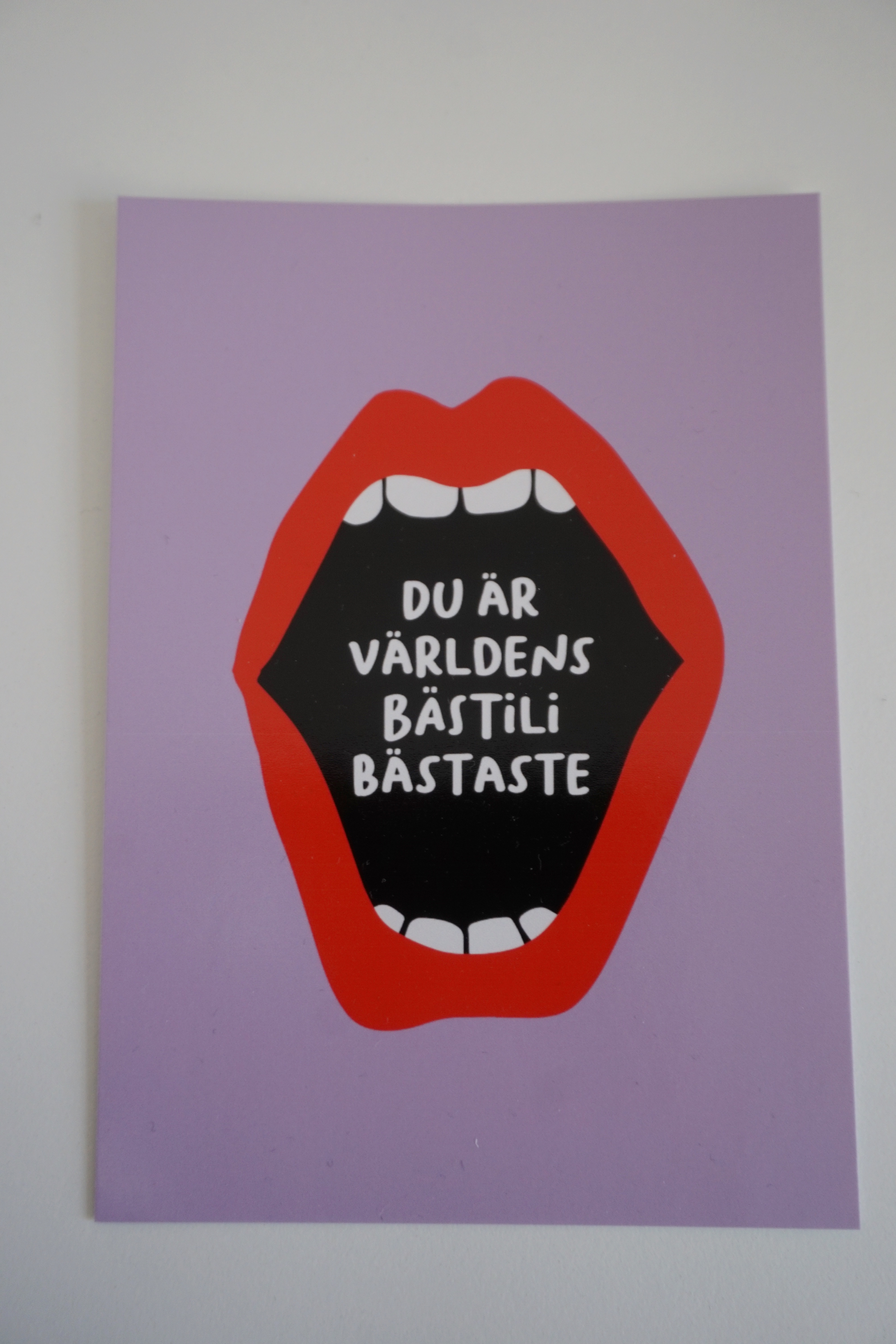 Postcard ”du är världens bästeli bästaste” purple