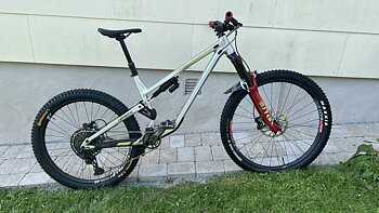 Commencal Meta TR Race - Akkelis Edition - Mullet