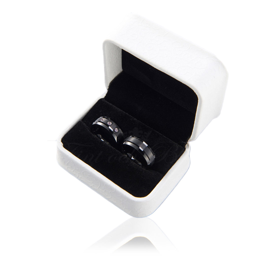 Förlovningsringar Tungsten Svart Rosa AAA Zircon diamanter FB1000 Black Pink Star 8mm Lyxiga ringar box Fint och Billigt Var Design