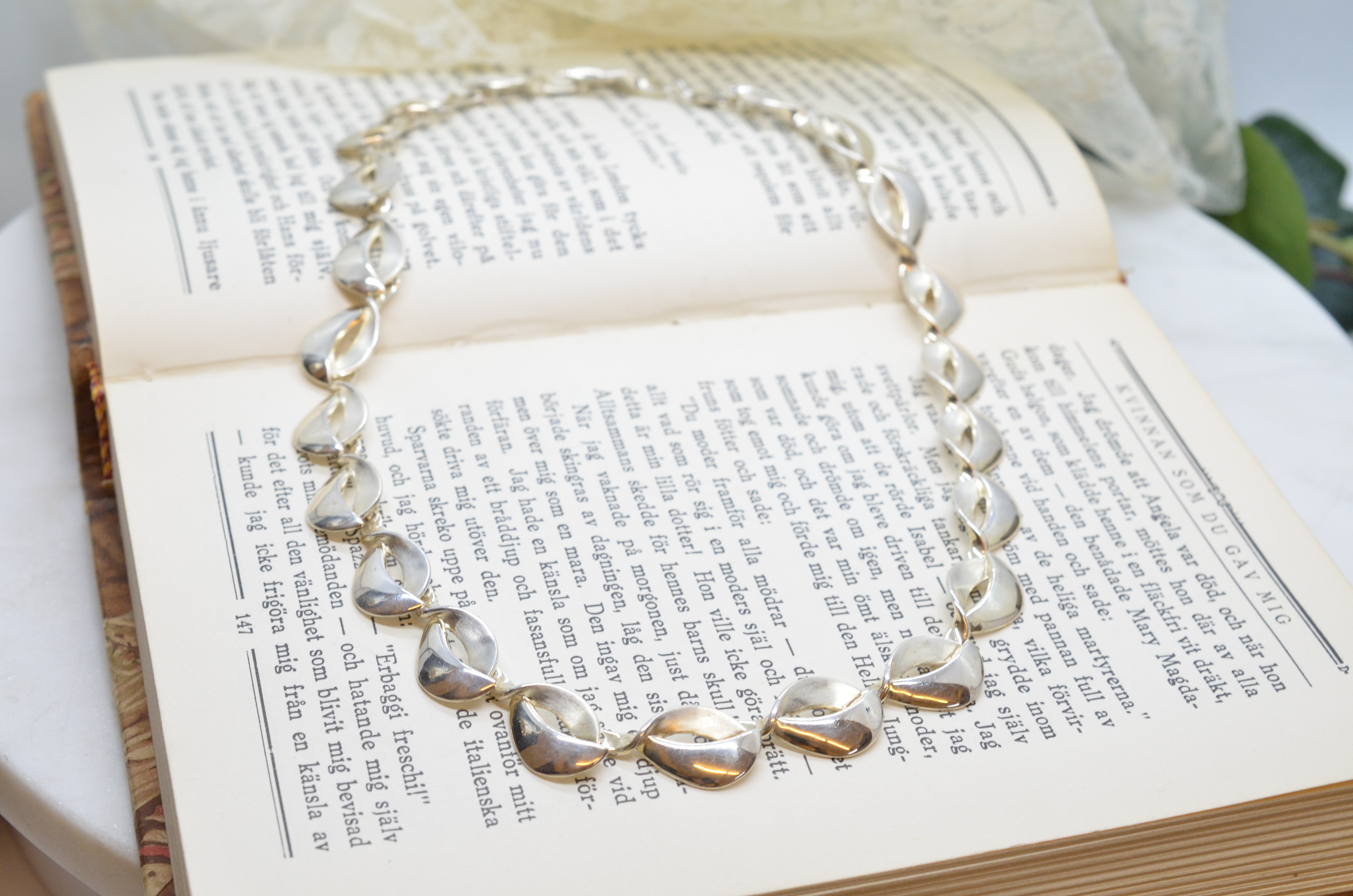 Second Hand silver necklace