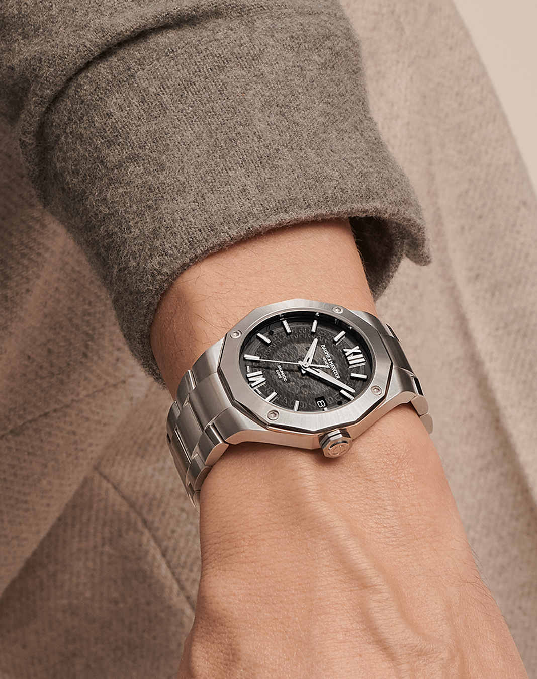 MOA10702 Baume & Mercier Riviera 42, 10702