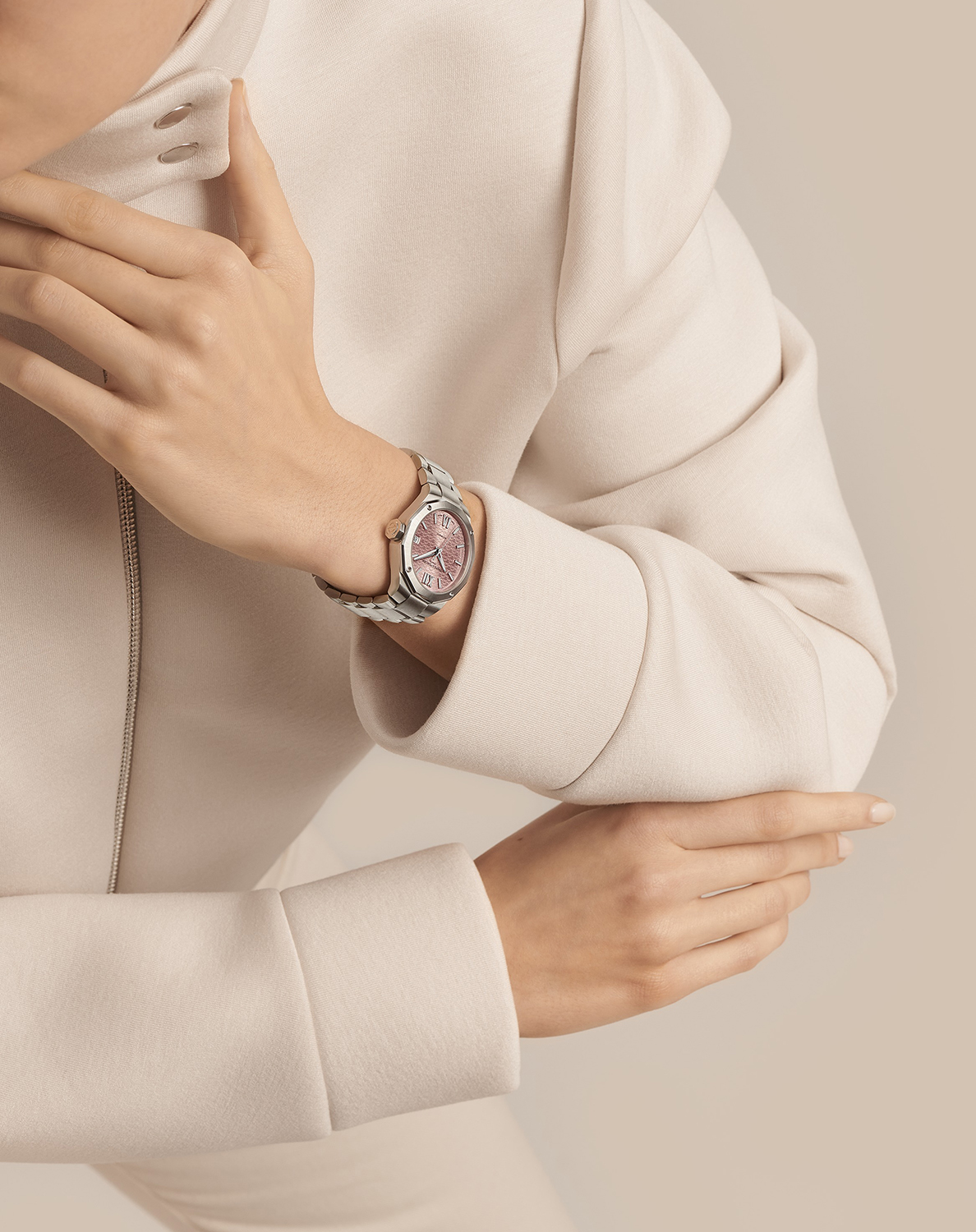 MOA10675 Baume & Mercier Riviera 33, 10675