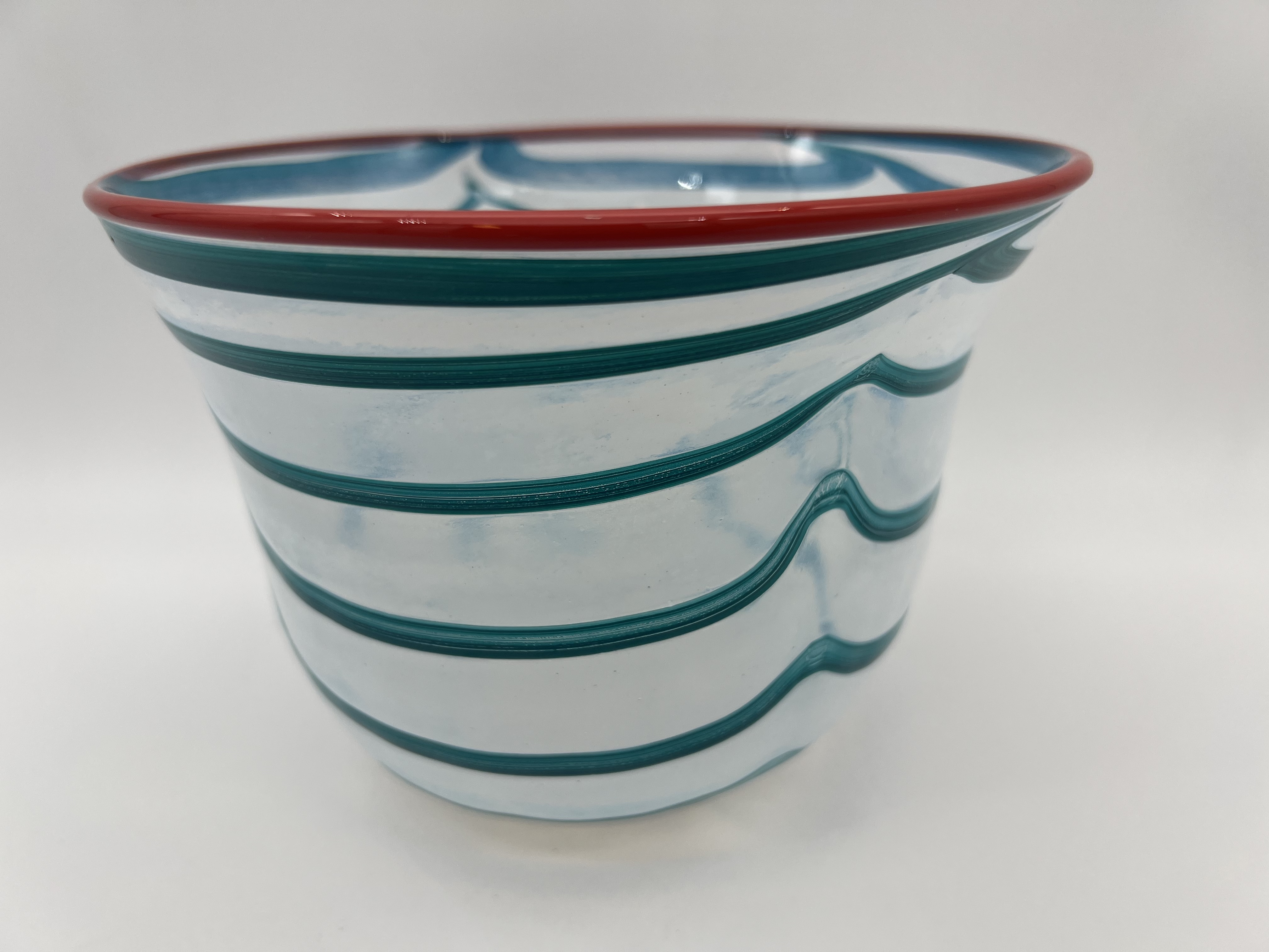 Ulrica Hydman Vallien - Scandinavianretrodesign Ulrica Hydman Vallien - Scandinavianretrodesign