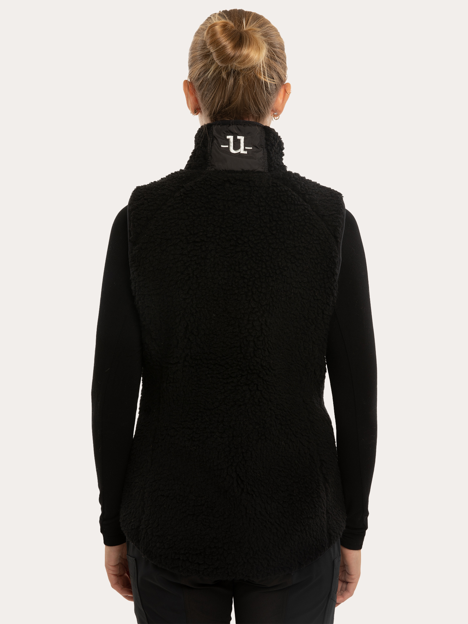 Uhip Merino Pile Vest - Jet Black 