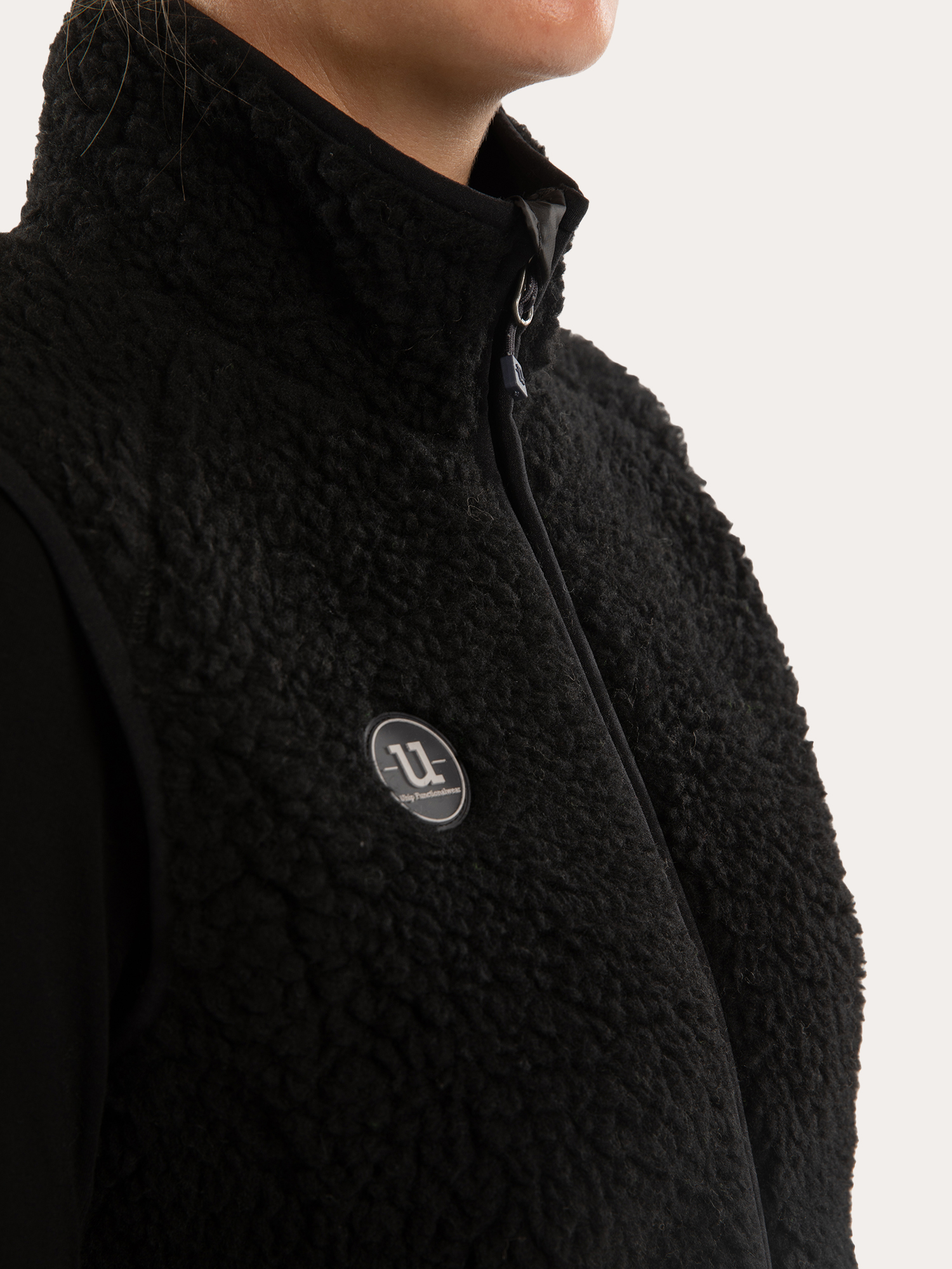 Uhip Merino Pile Vest - Jet Black 