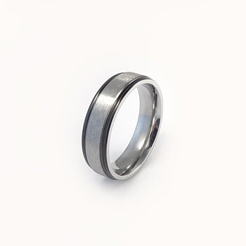 Tofarget blank og matt ring i svart og stål - 6 mm bred