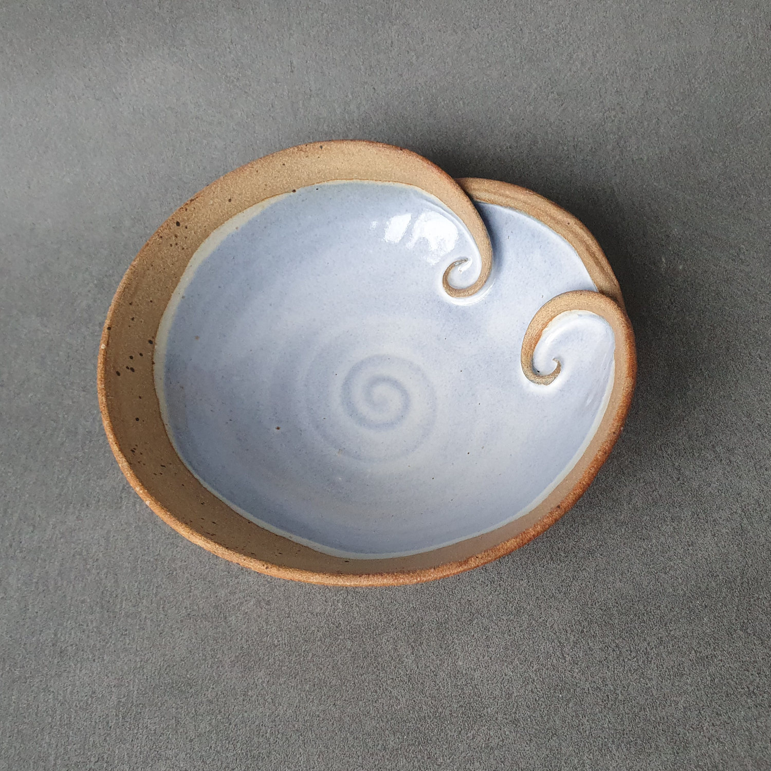 Flow bowl, pale blue with double swirls - 2