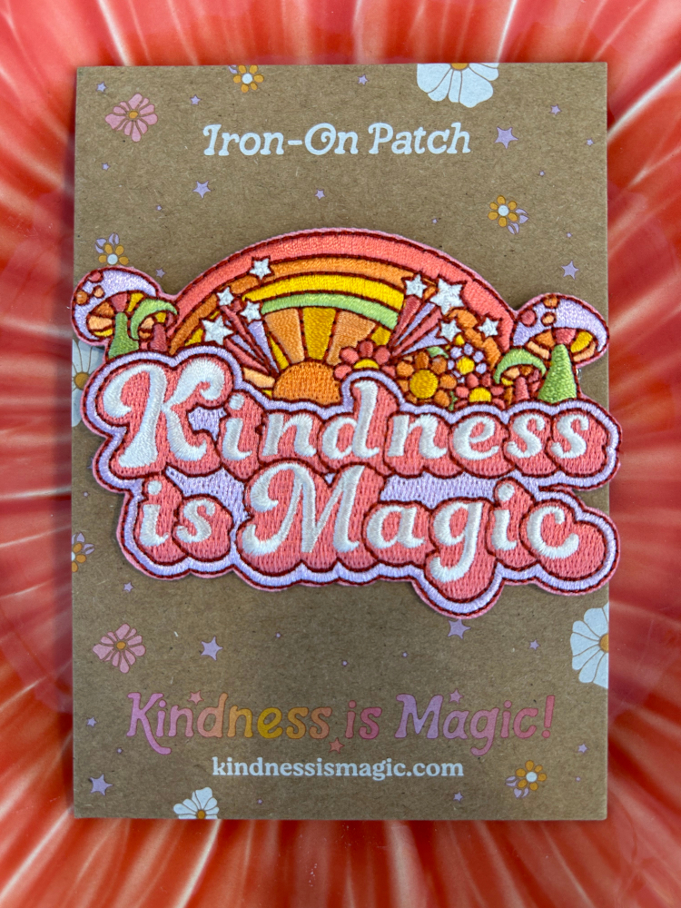 Tygmärke "Kindness is magic"