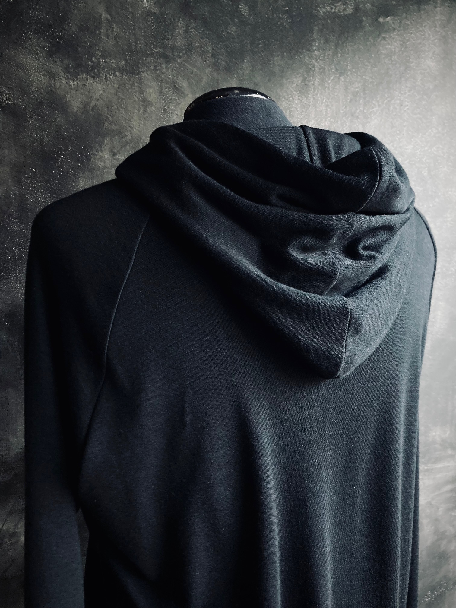    THE HOODIE - 2