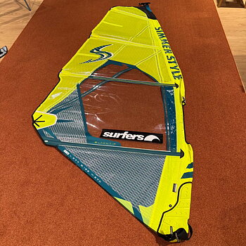 Begagnat Vindsurfingsegel 4.2 Black Tip 2024 (nytt)