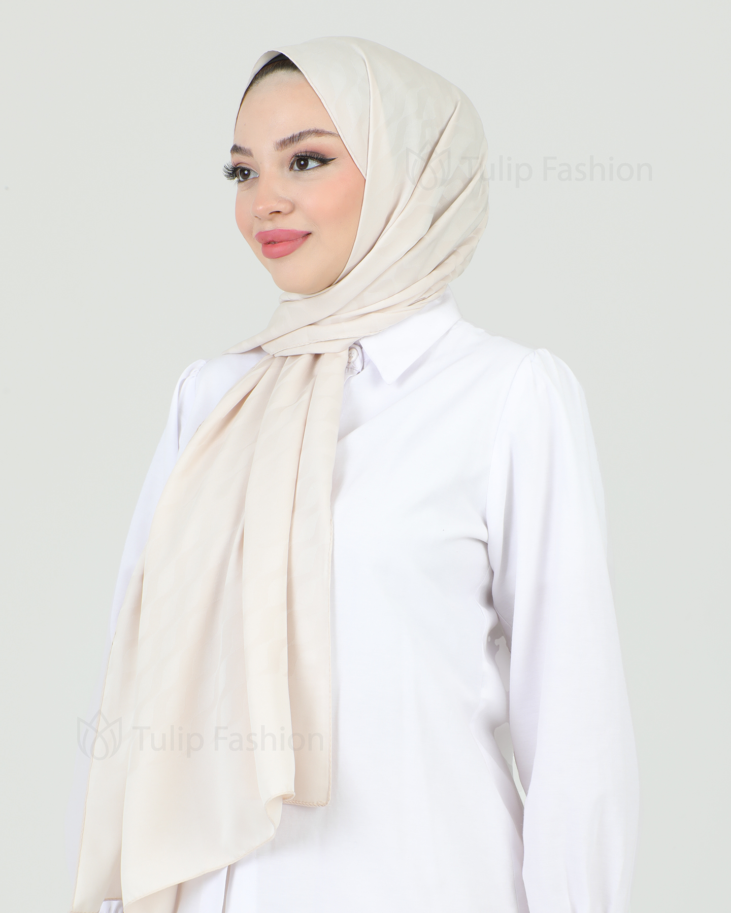 Hijab - Satin Waves - Light Beige - 2