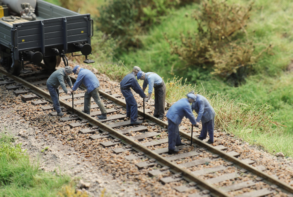 Rail fitters (6x) - 2