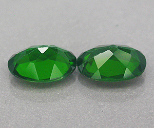 1,50 ct a juego con piedras preciosas de diópsido de cromo natural ovaladas de 7x5 mm - 2