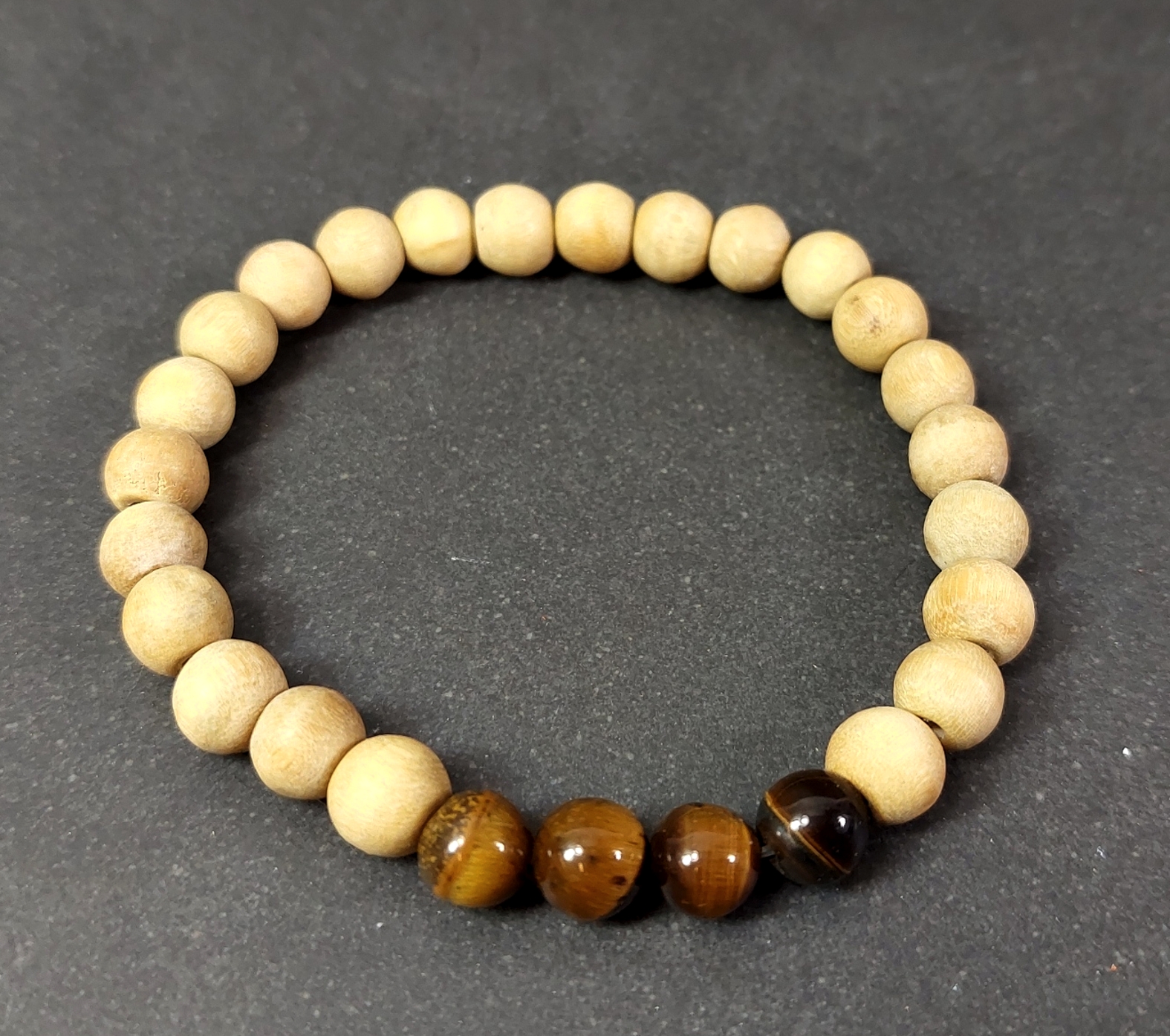Armband - Tigeröga med sandelträ pärlor