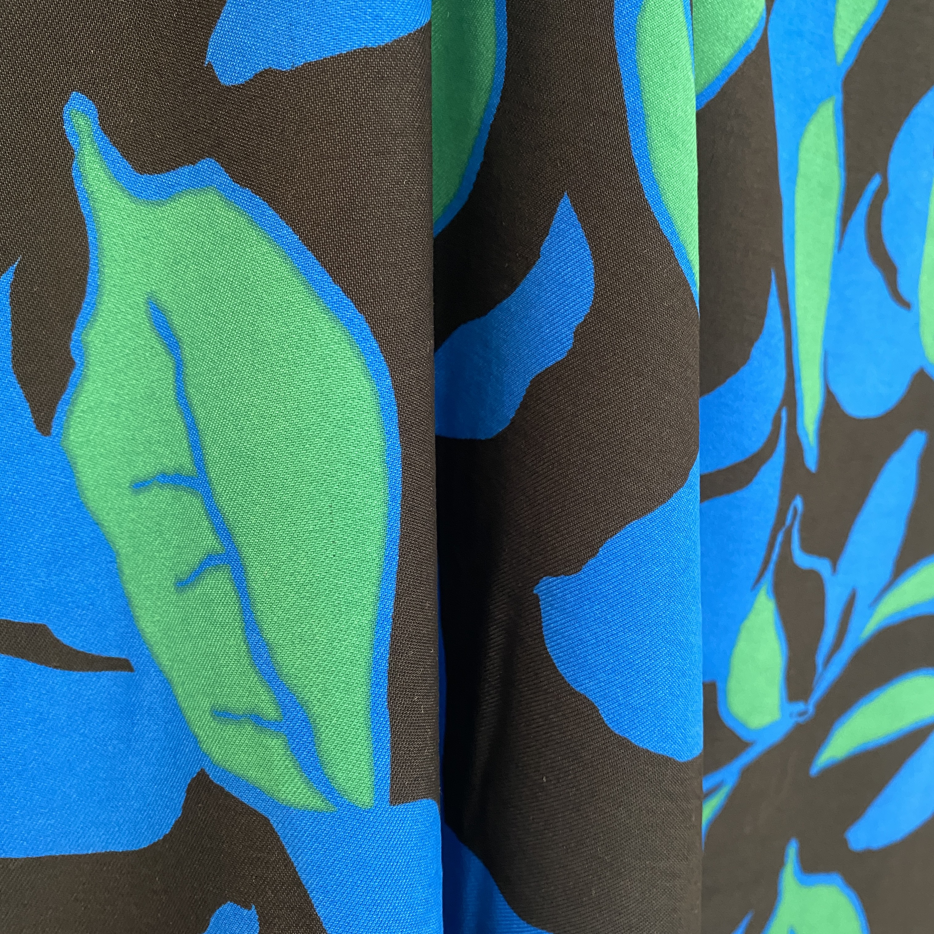 Viscose, vävd -  Stora blad, blå/grön/svart - 4