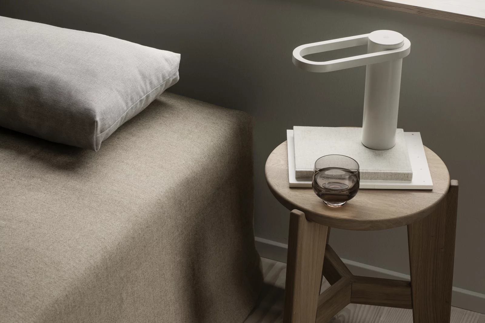 Sittpall -ELI- Ek, höjd 45 cm - 10