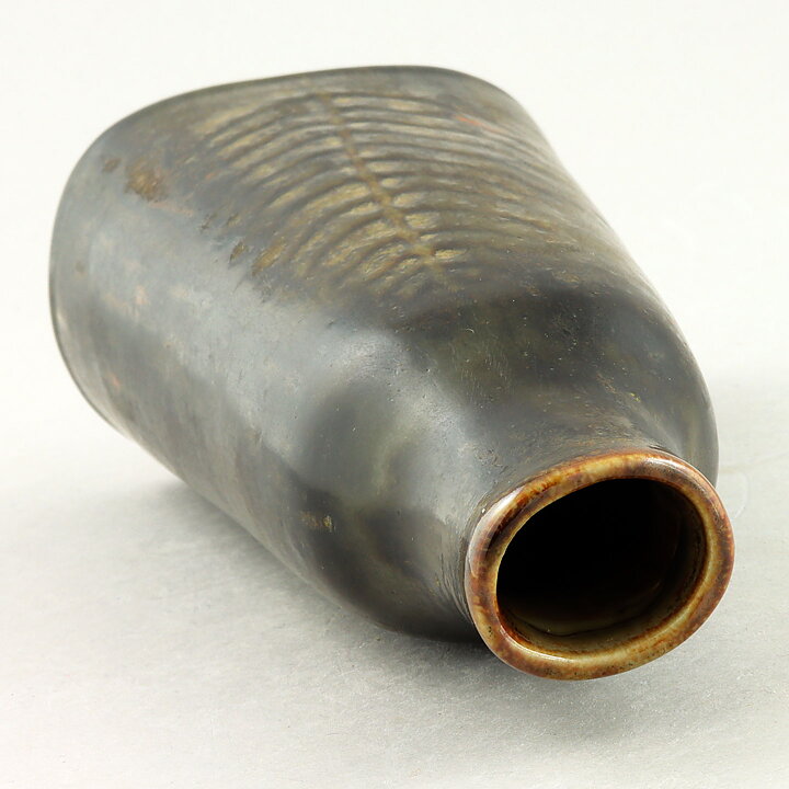 Carl-Harry Stålhane (1960s) Brown Studio Vase with Relief Decor 18 cm