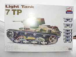7 TP Light Tank   1:35  Toga