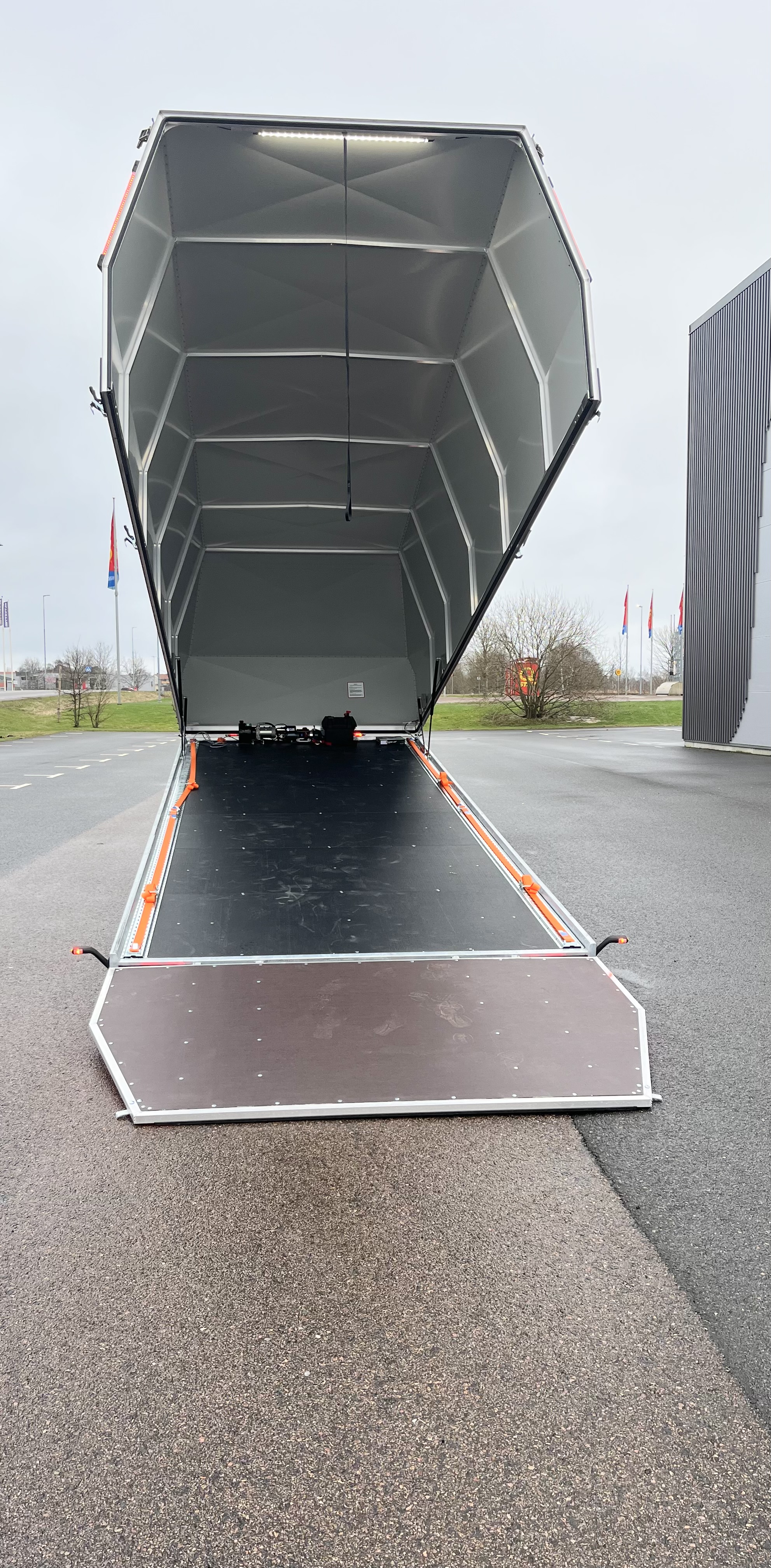 4P TrackDay 550TD G3  Biltrailer 210 x 550 cm - 4