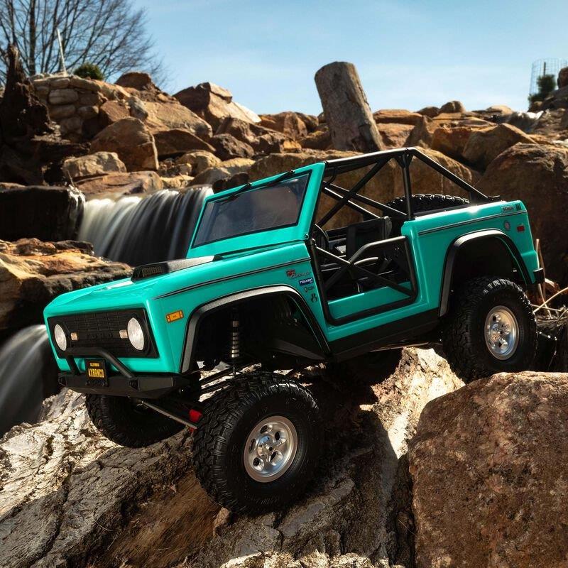 AXIAL 1/10 SCX10 III Early Ford Bronco 4X4 RTR, Turquoise Blue - 4