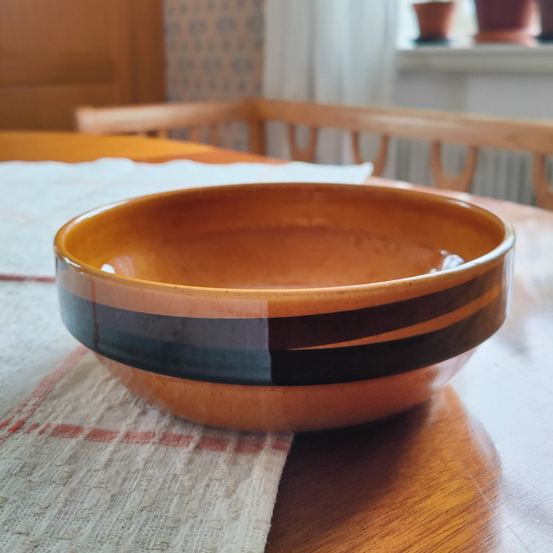 Tuna skål från Rörstrand 