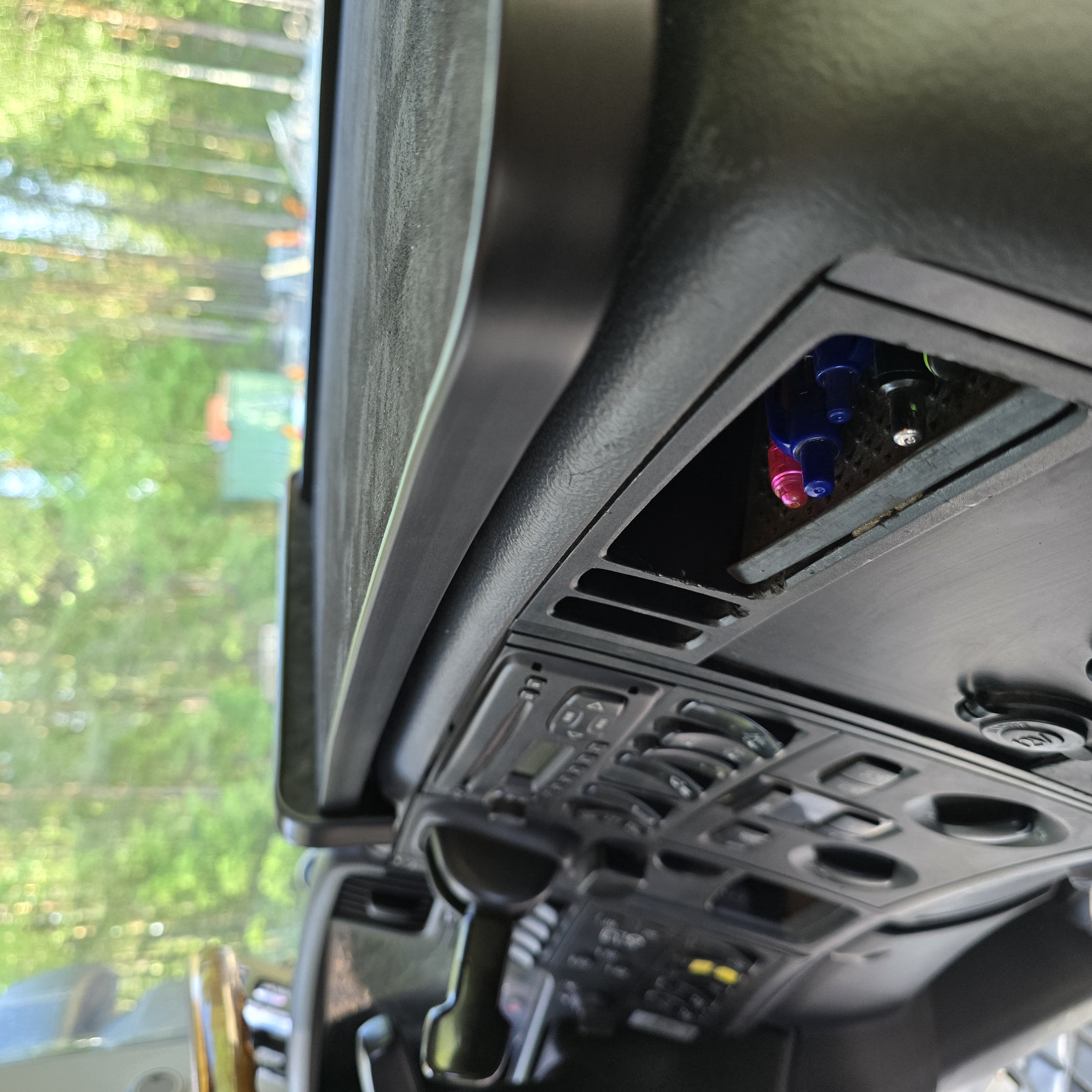 Centered table Scania G/P/R -2008 Long dashboard - 5