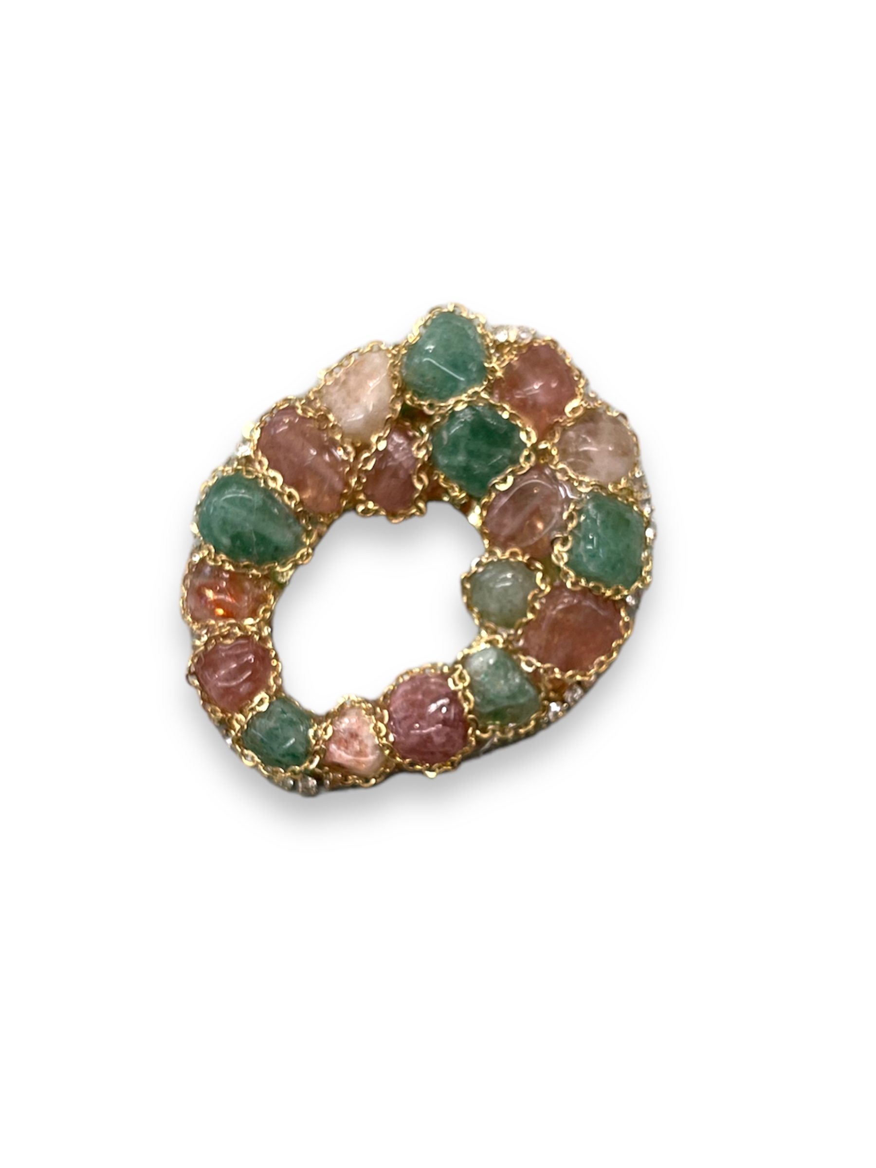 Broche, natursten, pastel