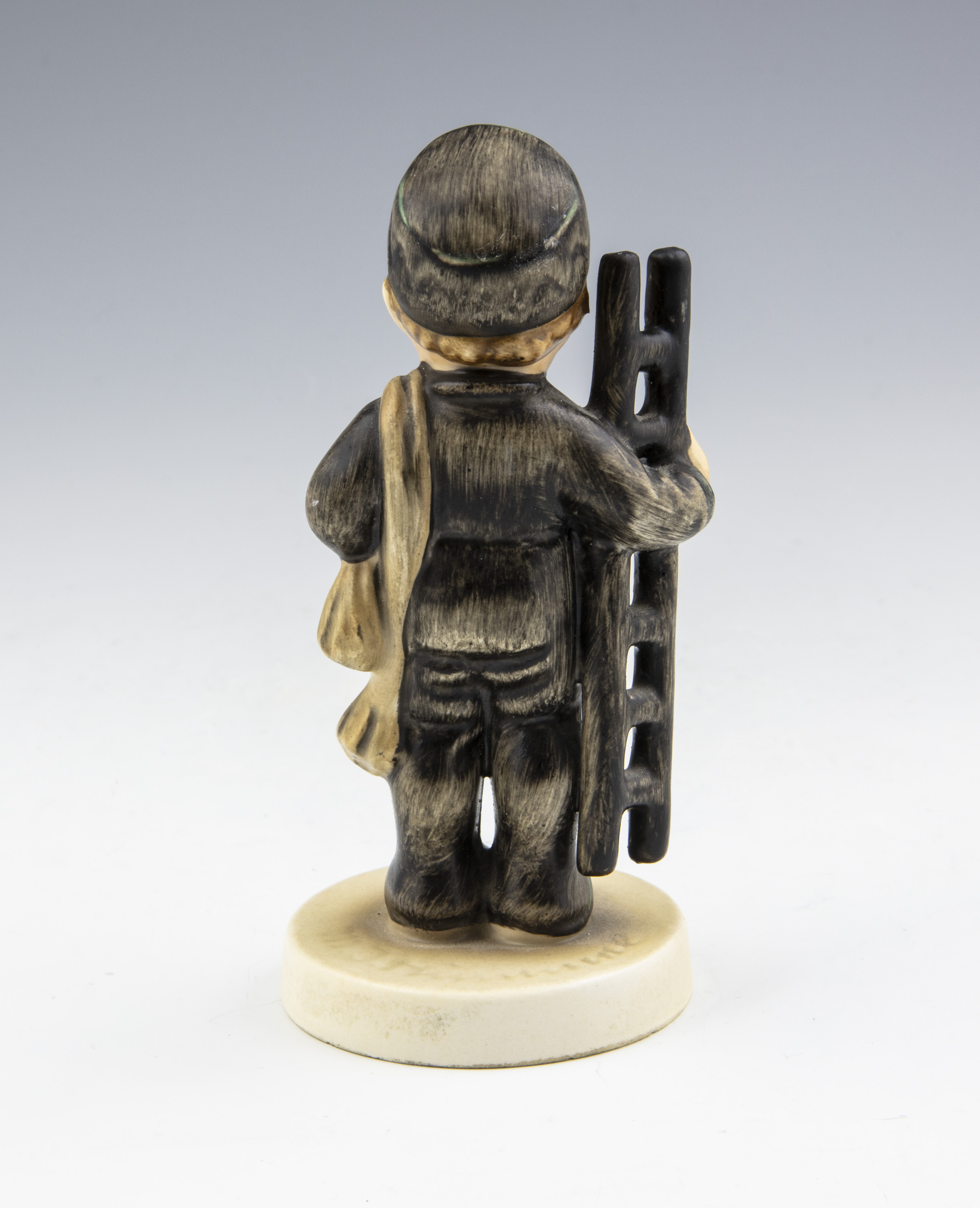 Hummel 12/0/0 - Chimney Sweep (TMK-2) - 2