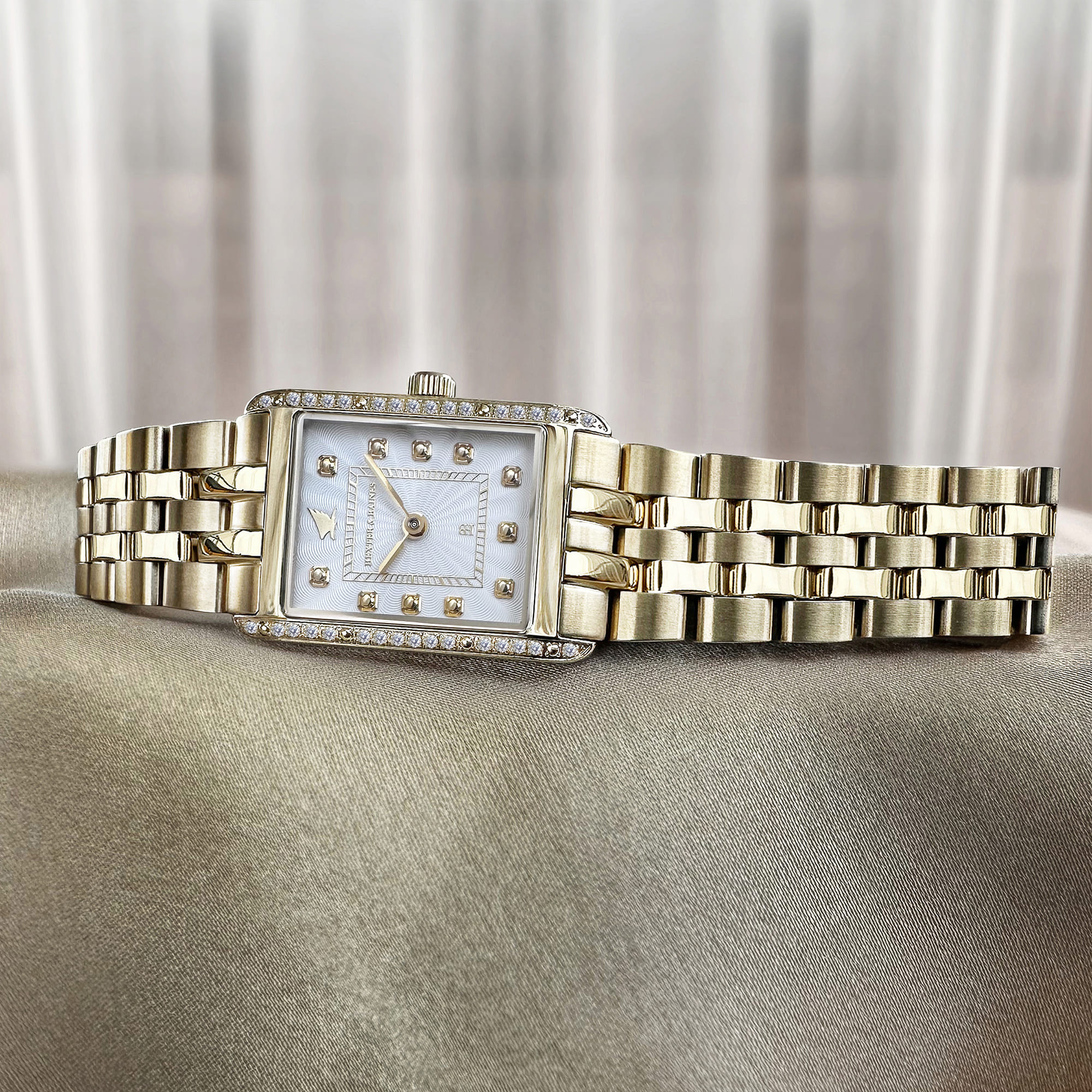 H&B Gala Pavé, Gold & White - 10