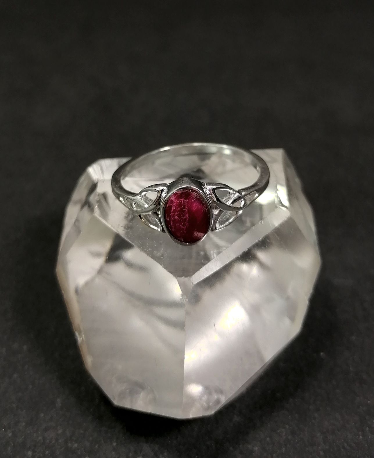 Silverring med Triquetra och Cabochon i olika stenar - 5