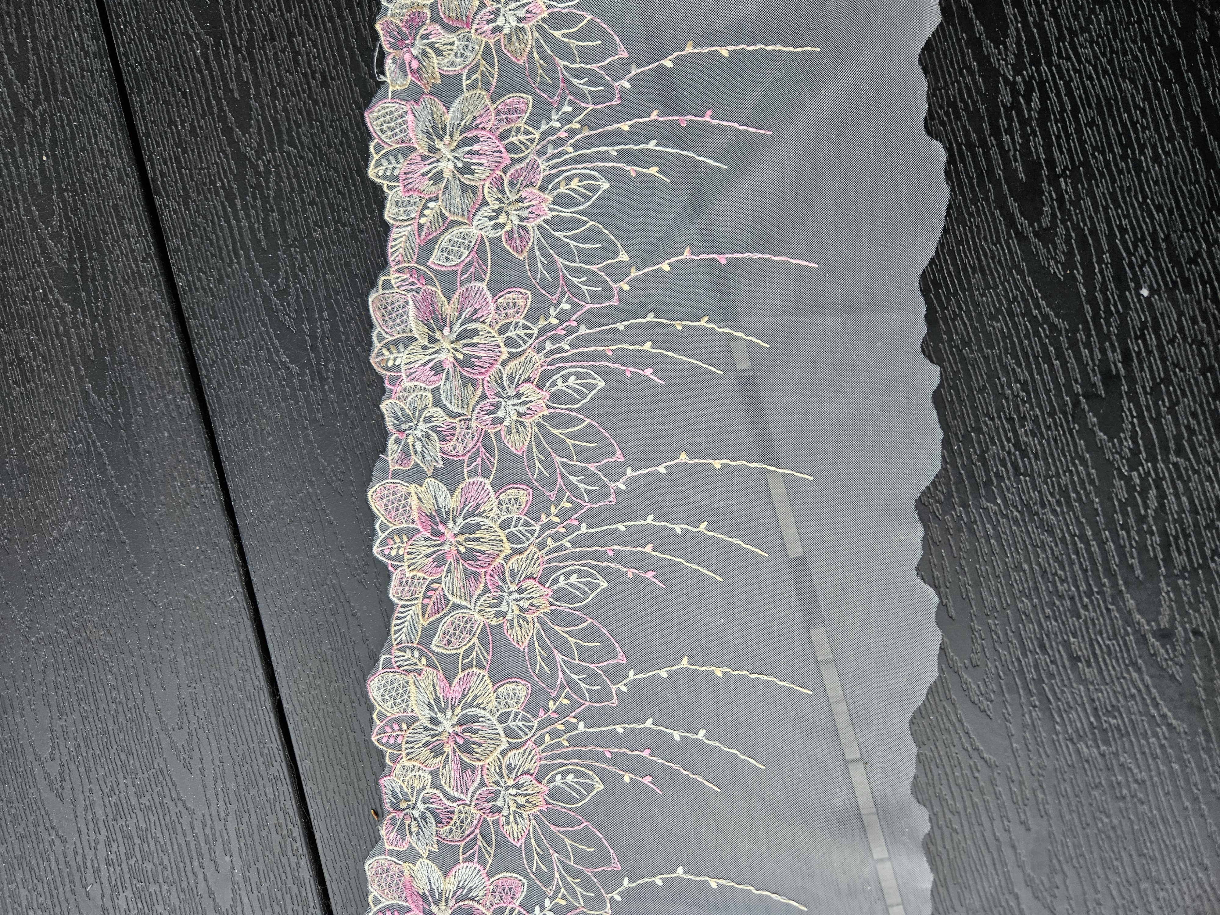 Ivory & rosa med vackra blommor - Stum spets 21 cm - 3