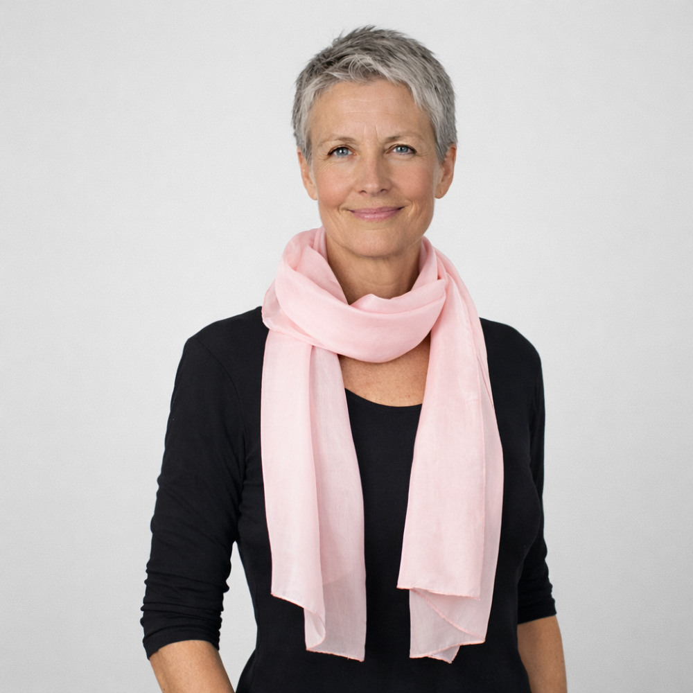 Ljust Rosa Sidenscarf Isa