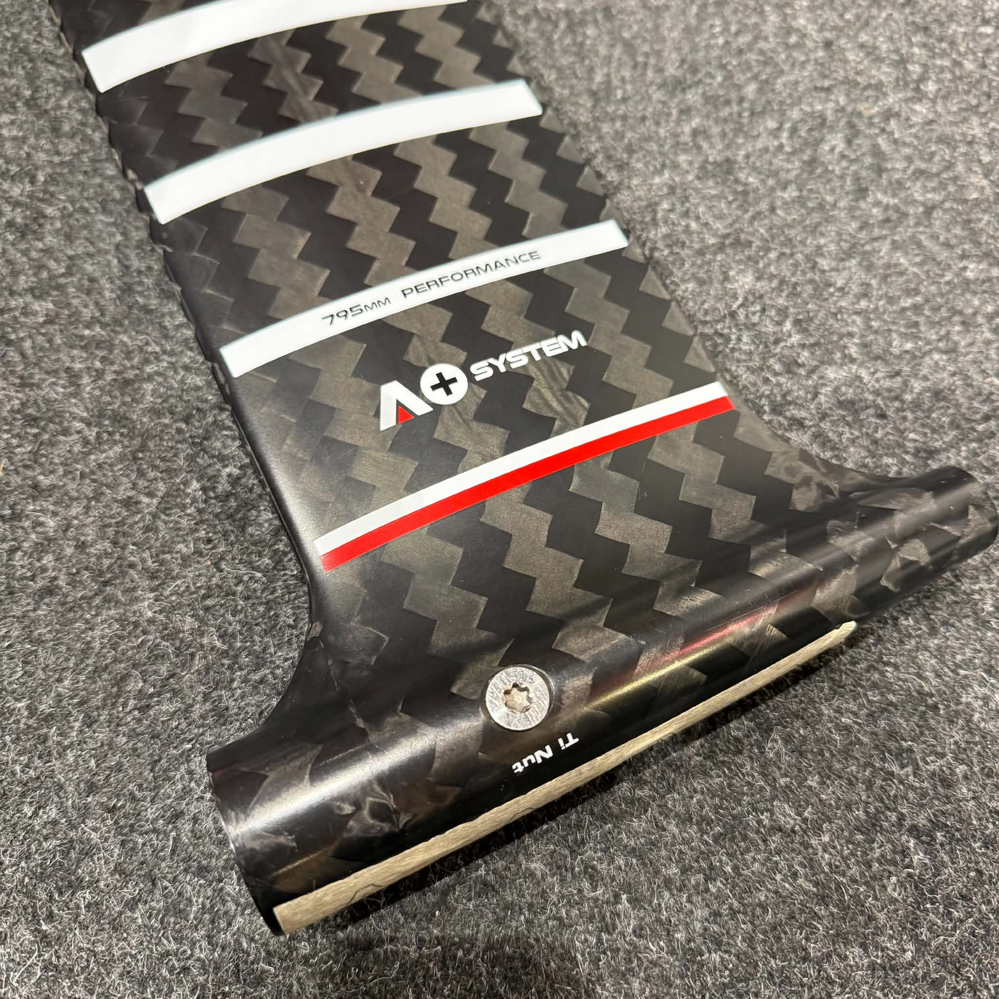 Begagnad foil mast Armstrong Performance 795 - 2