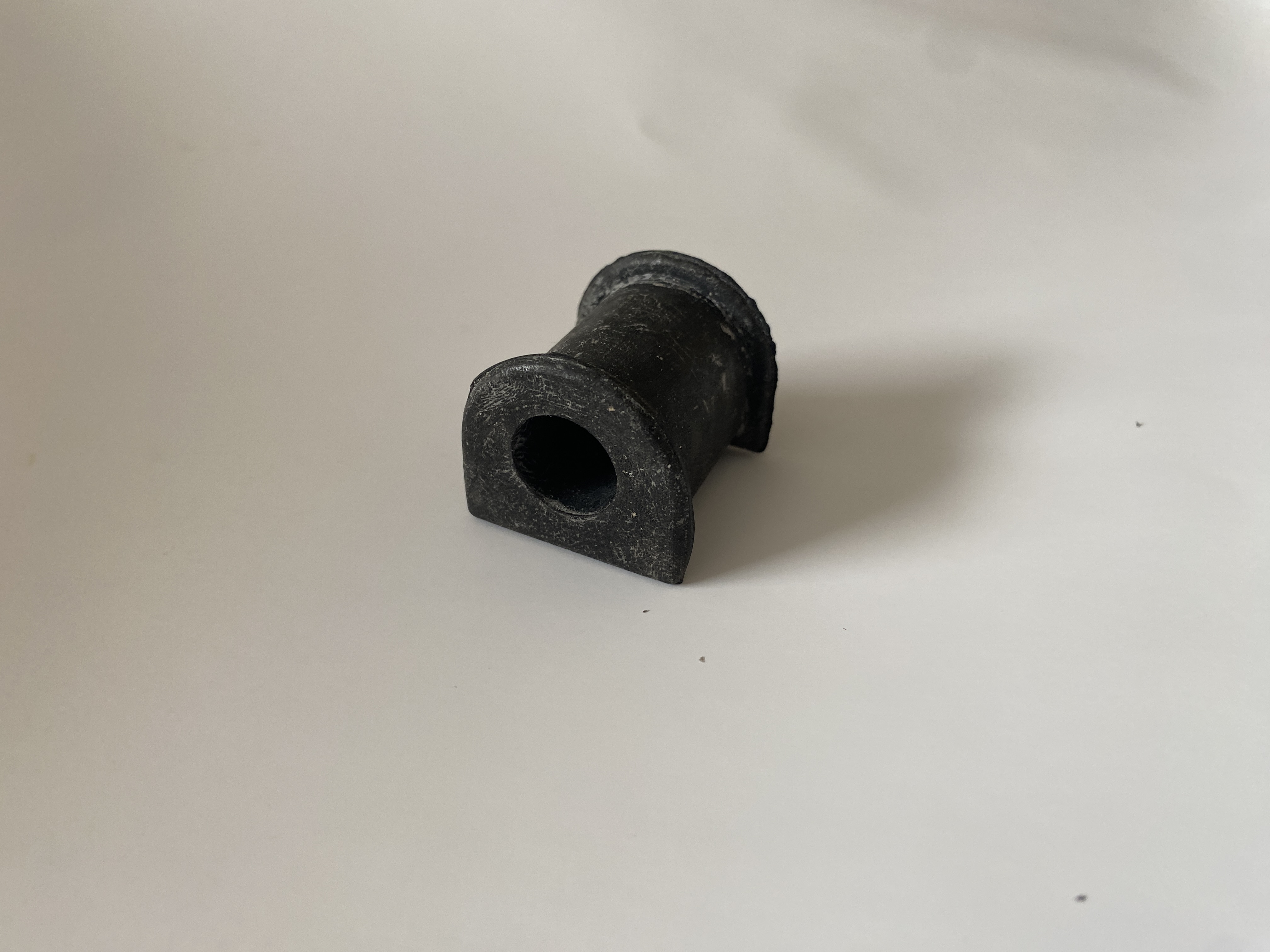 Puslat 12mm kallistuksenvakaaja taka Taunus /Cortina - 4
