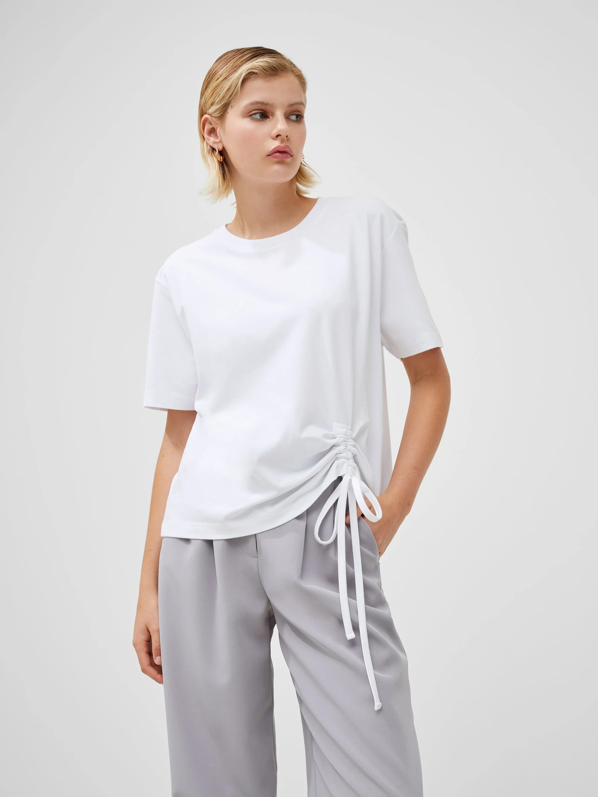 Topp - White - French Connection