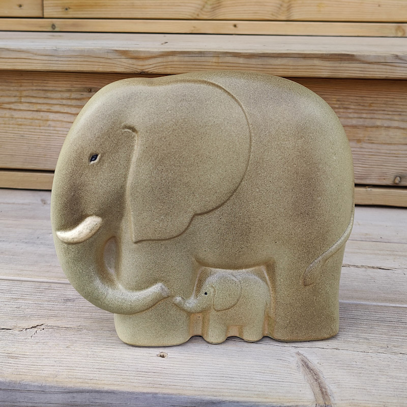 Elefant med unge av Lisa Larson - 4
