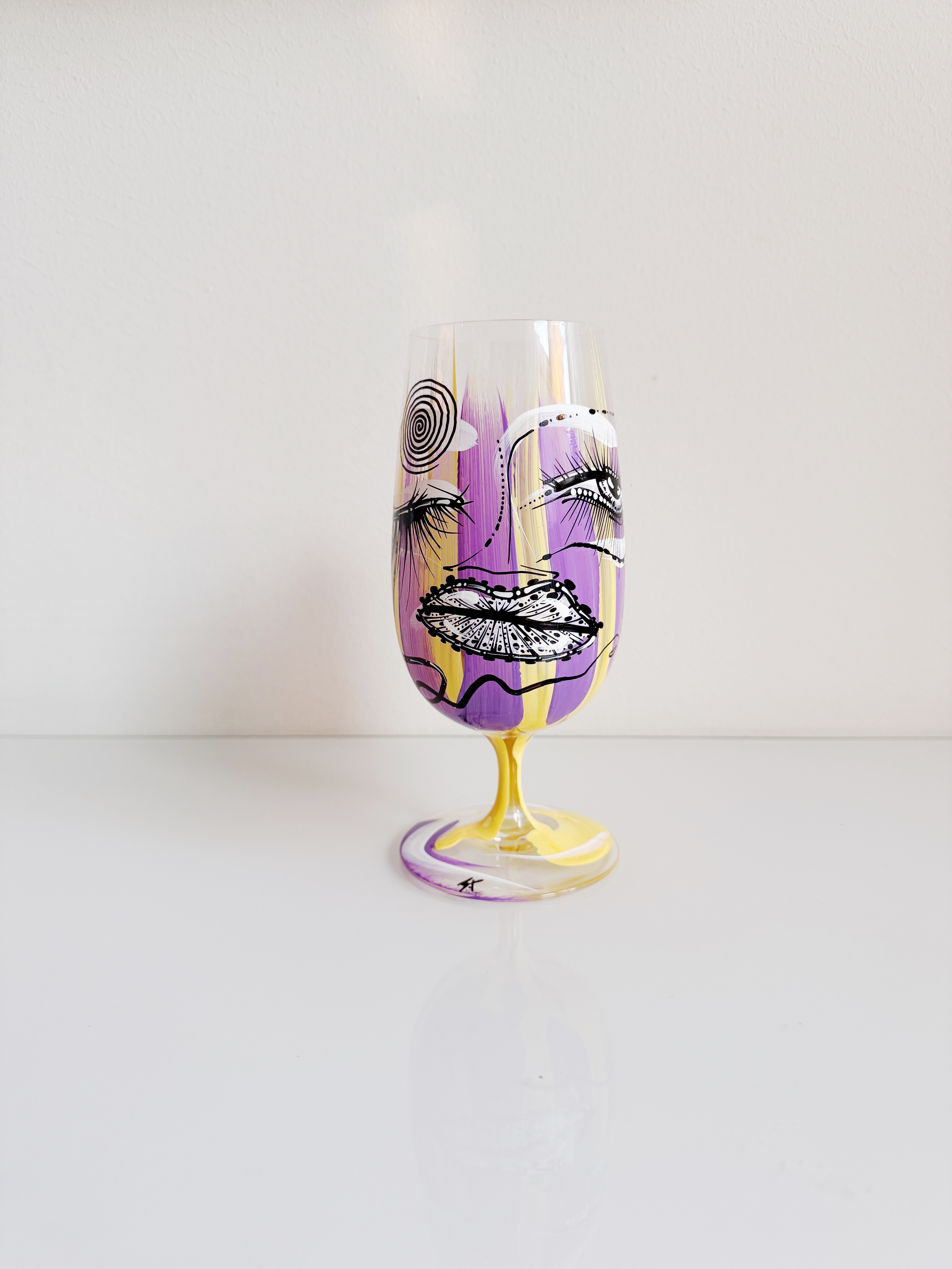 CIRCUS  (Limited Spring Edition) - 21