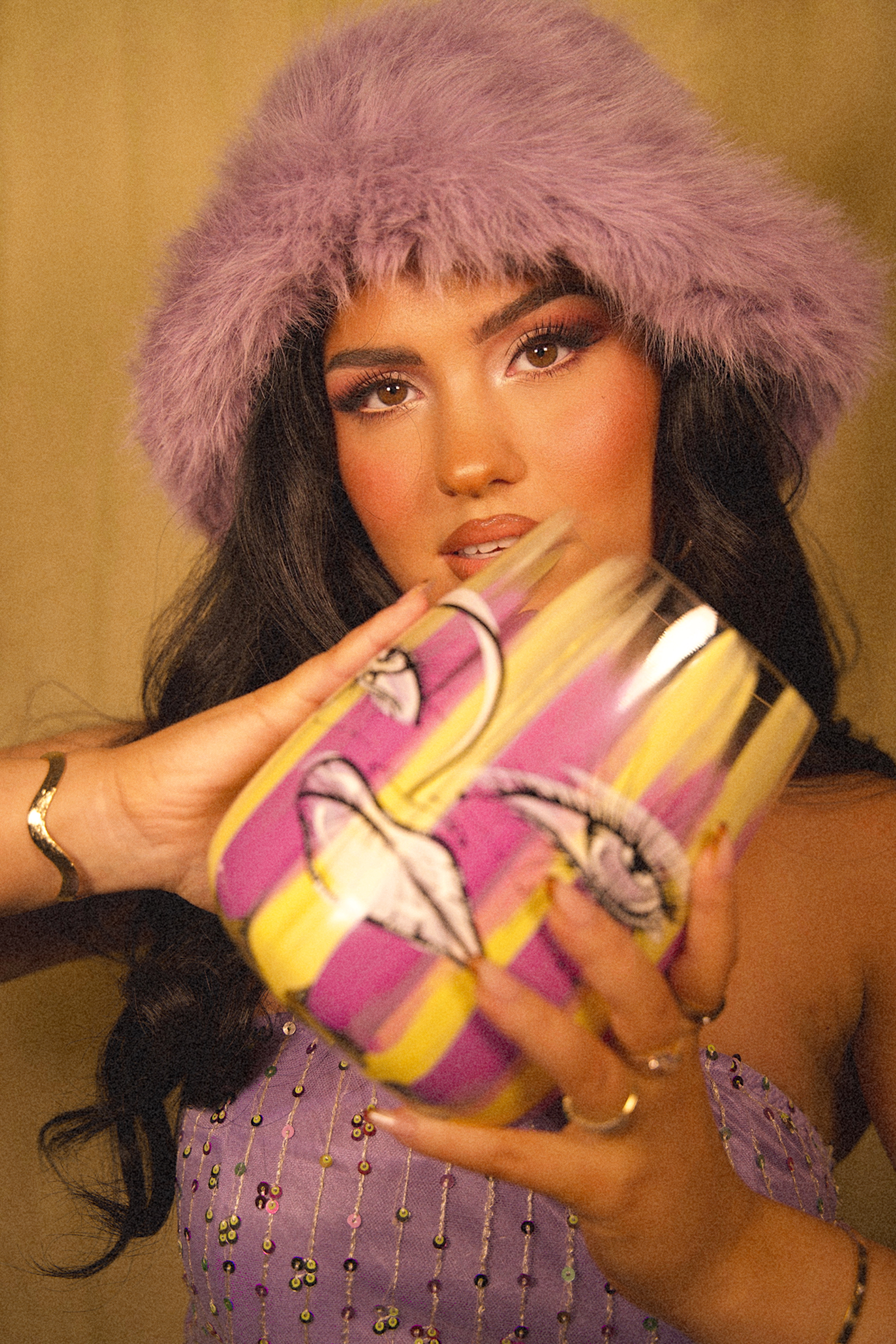 CIRCUS  (Limited Spring Edition) - 26