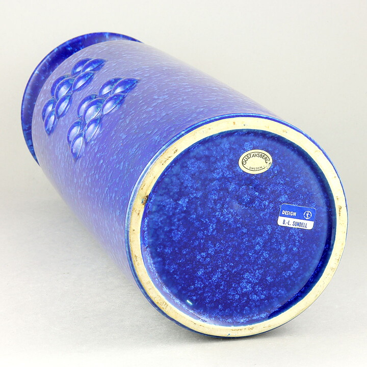 Britt-Louise Sundell (Kuli 1959) Blue Cylinder Vase with Bead Circular Relief 35 cm