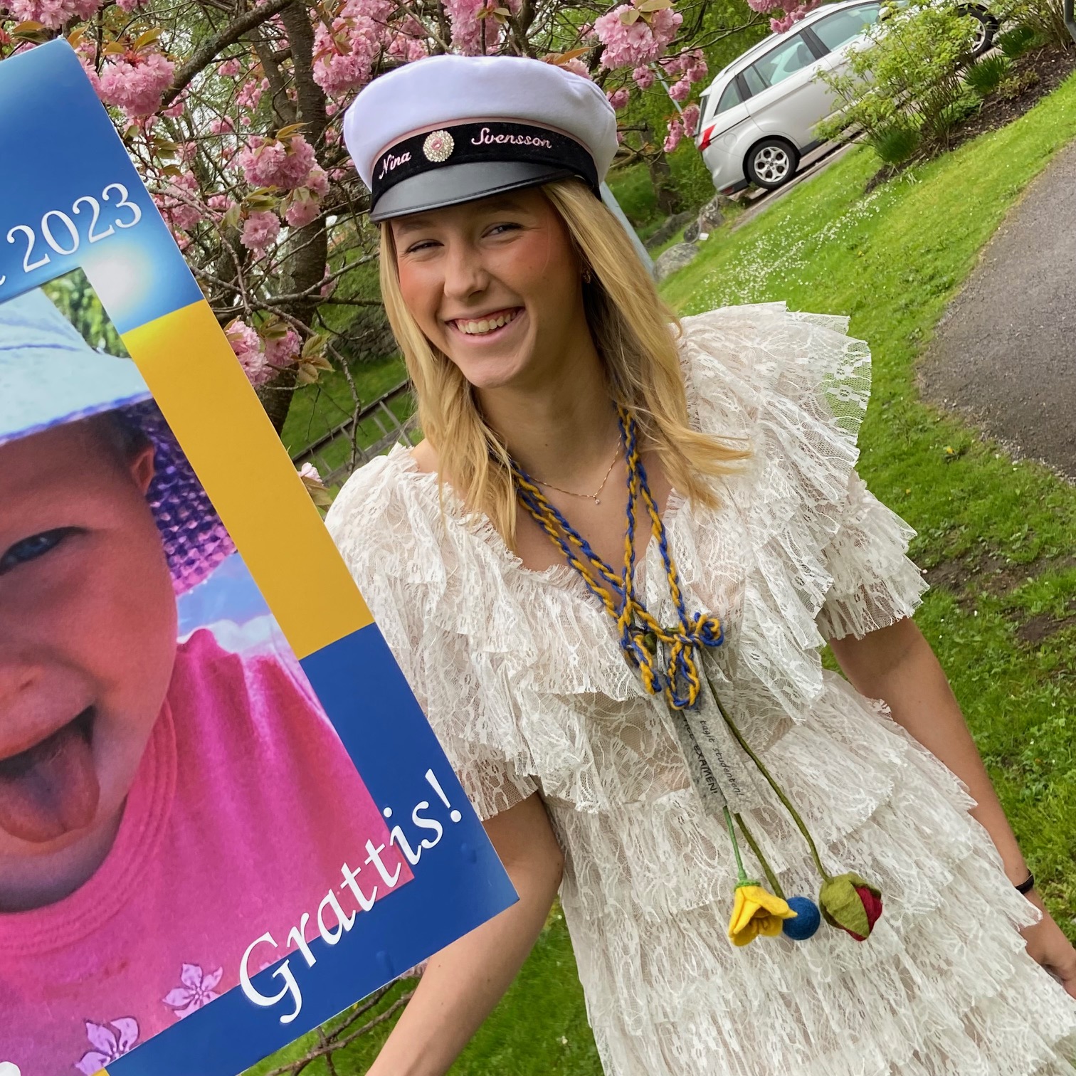 Kokonaan villasta tehty oppilaan kukka! - 5
