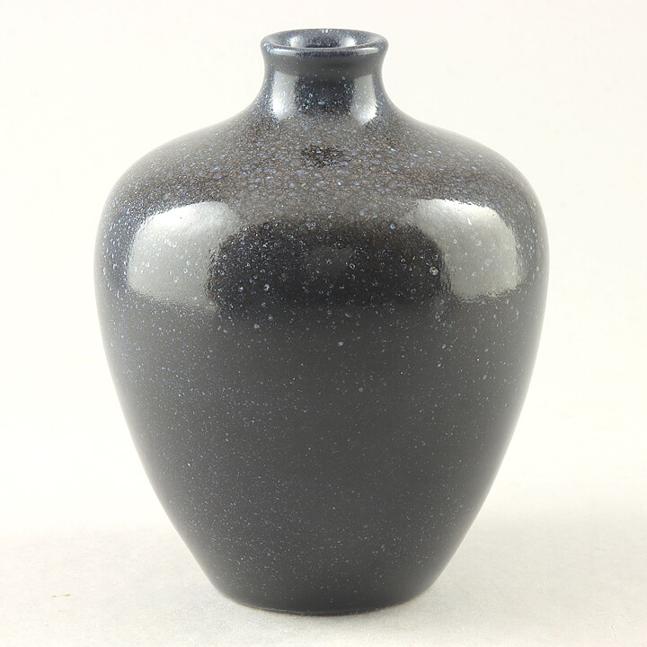 Triller Tobo (1950s) Unique Black Vase 10 cm