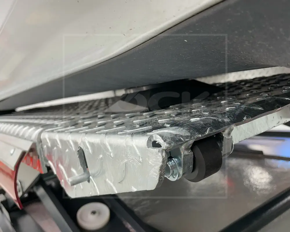 Lyftkloss för Tesla model 3 och Y 135 x135 x 42 mm - 6