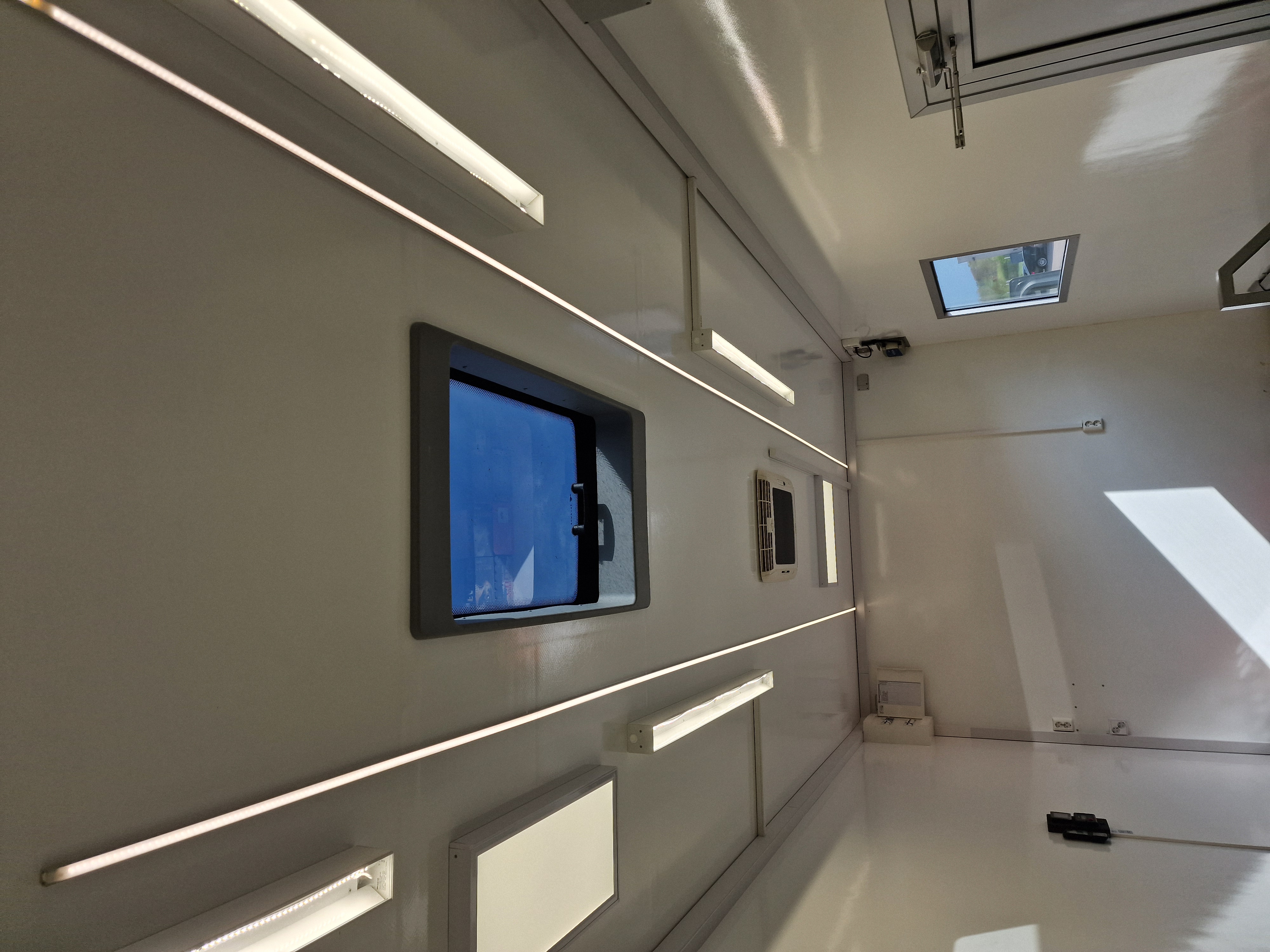 Volvo FL kontorsbyggnation - 16