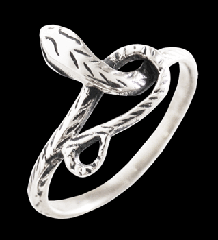 Liten nätt orm ring i Äkta silver.
