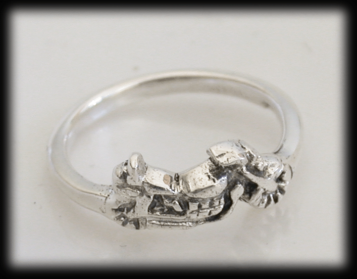 Liten hoj i silver, Mc ring som passar vuxen som barn. - 2