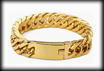 15 mm. Pansarlänk armband i guldpläterat stål.