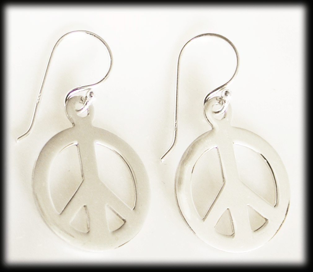 16 mm. Peace örhängen i äkta silver. - 2