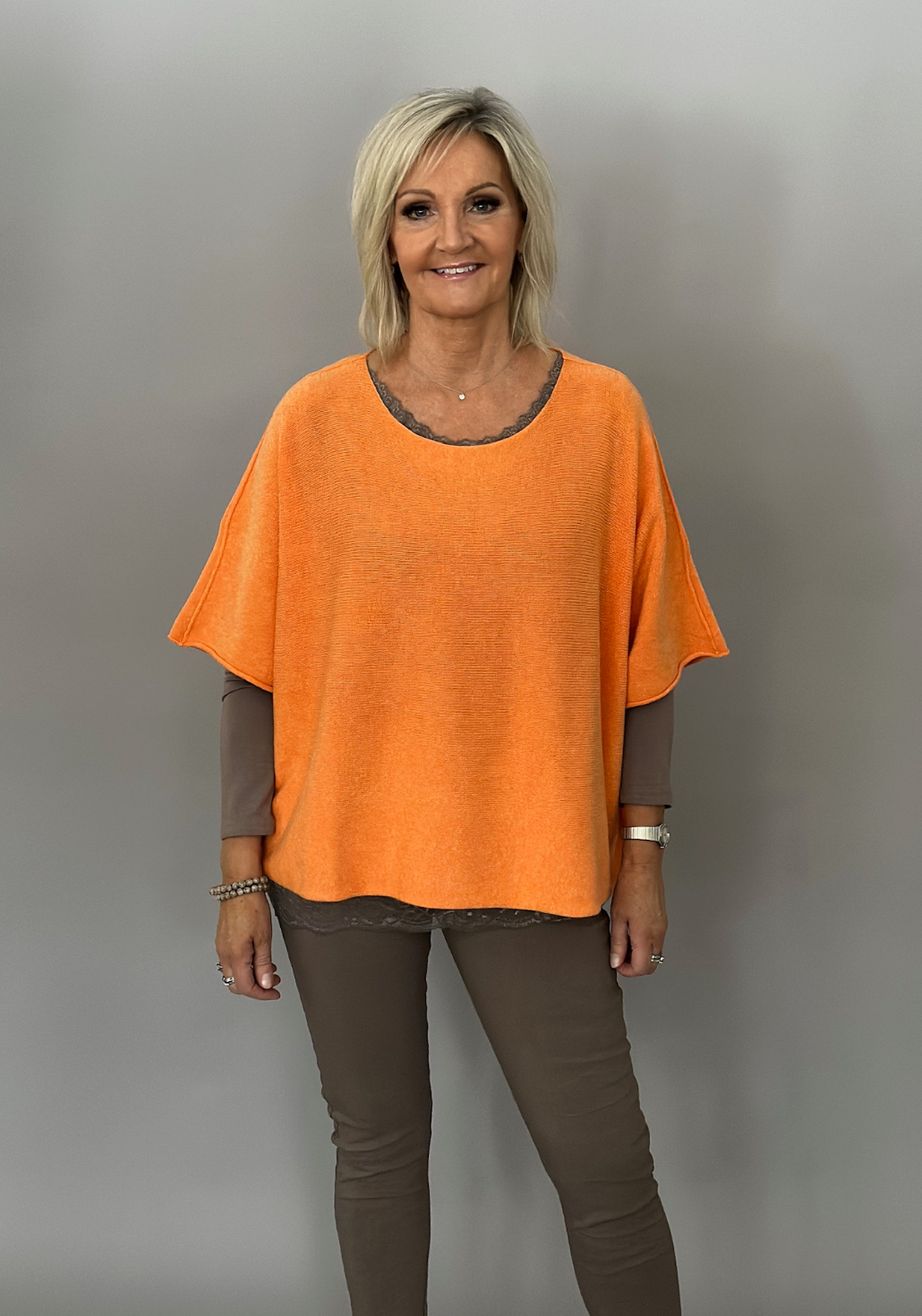 Nessa Poncho tröja