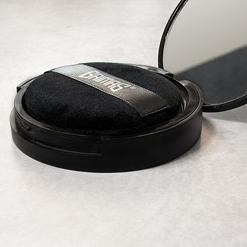 Compact Puder White 00 - Inkl Velour Powder Puff - 3